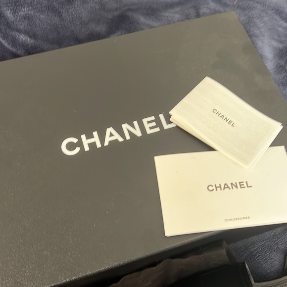 CHANEL 2023 Black Mule Sandal Slides 37 - Picture 7 of 11